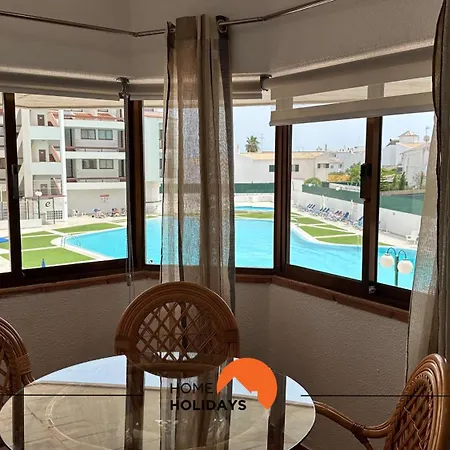 #212 Magna 106b By Holidays *